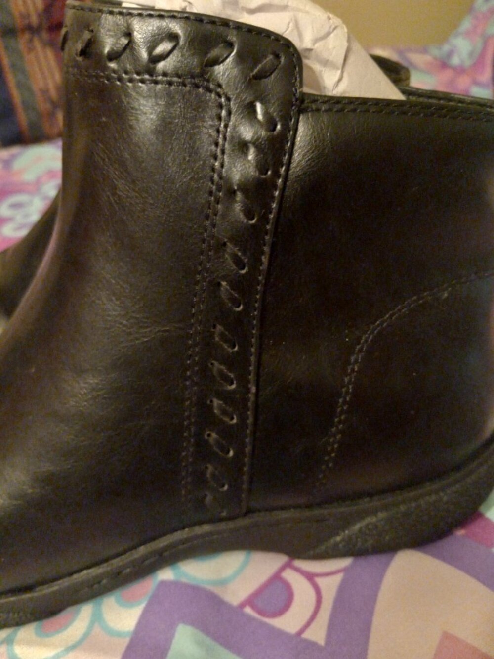Boots - Picture 4 of 5